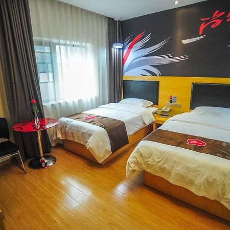 Thank Inn Chain Hotel Hunan Changsha Furong District Railway Station Екстер'єр фото